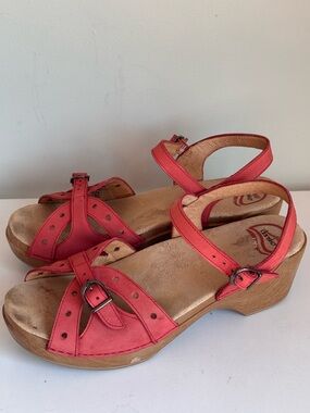 Dansko Sissy Gecko Natural Wedge Red Sandals Size 41 - 10.5 US